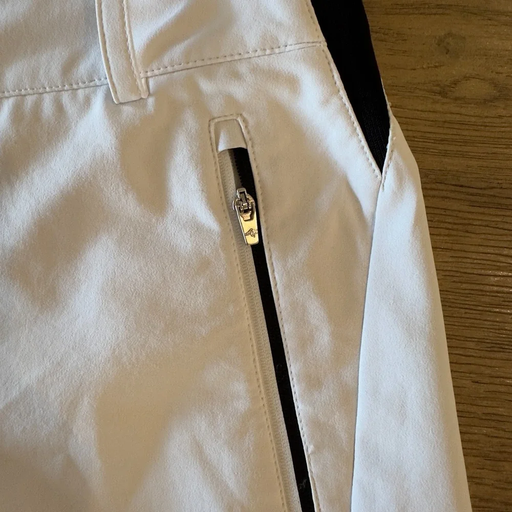 Louis Castel Women's White Golf Shorts-Size 70-U.S 4-Japanese Performance Fabric